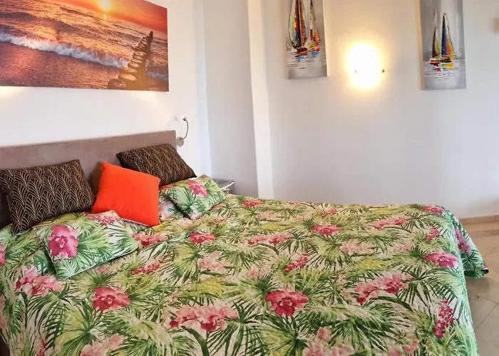 Penthouse Rentalbufeira * אלבופיירה